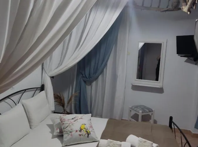 Mary's * Στόμιο